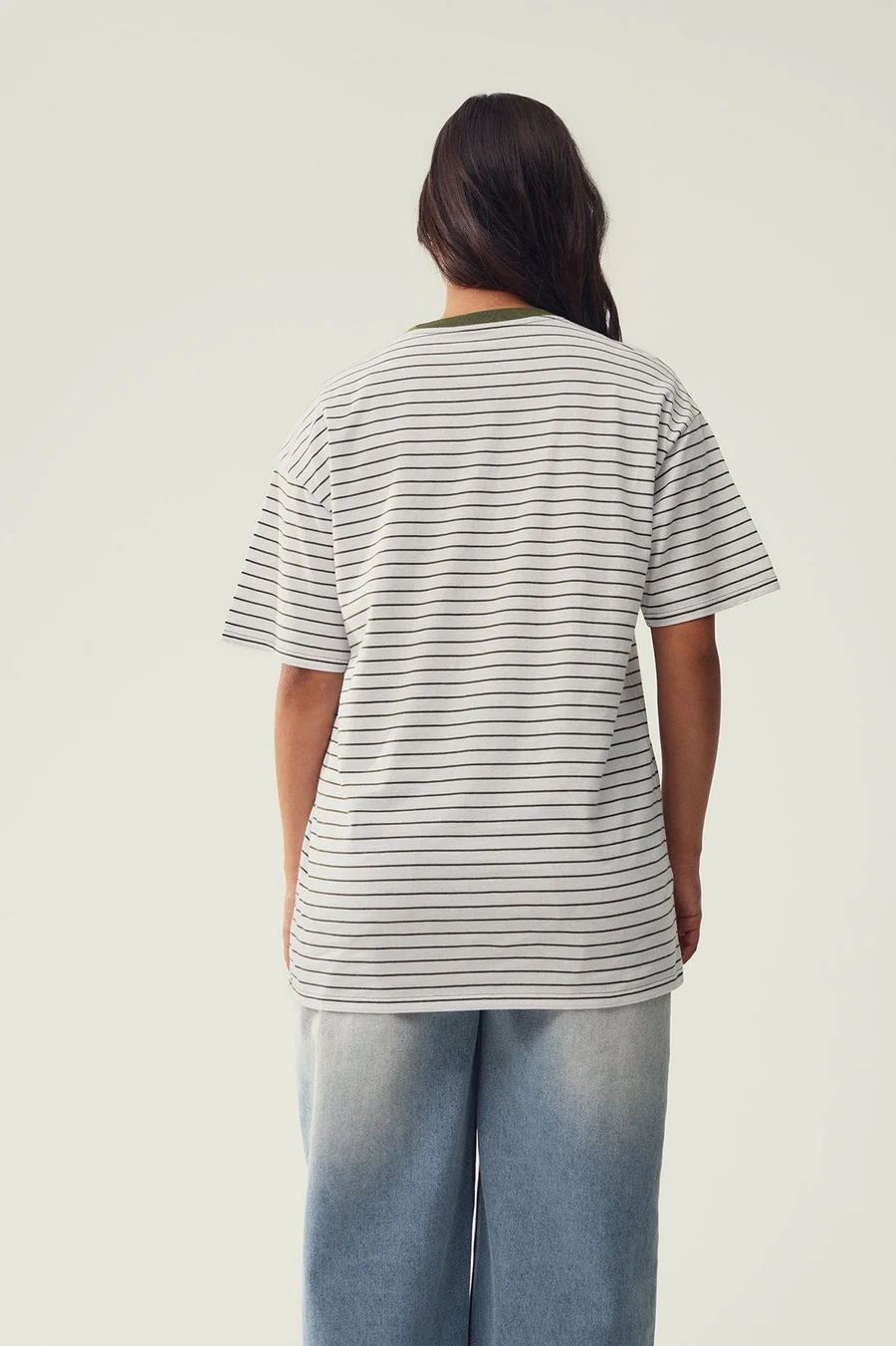 T-shirt oversized · Senhora