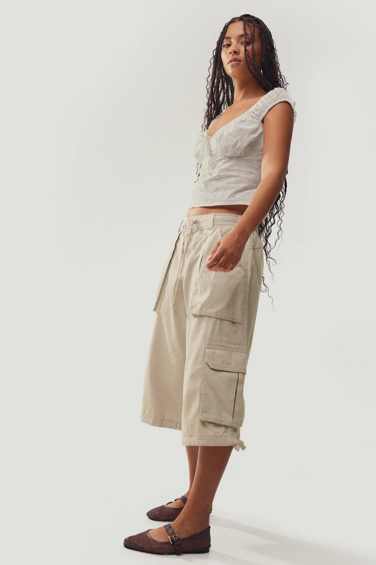 Calções de ganga Super Baggy em algodão · Senhora · Creme