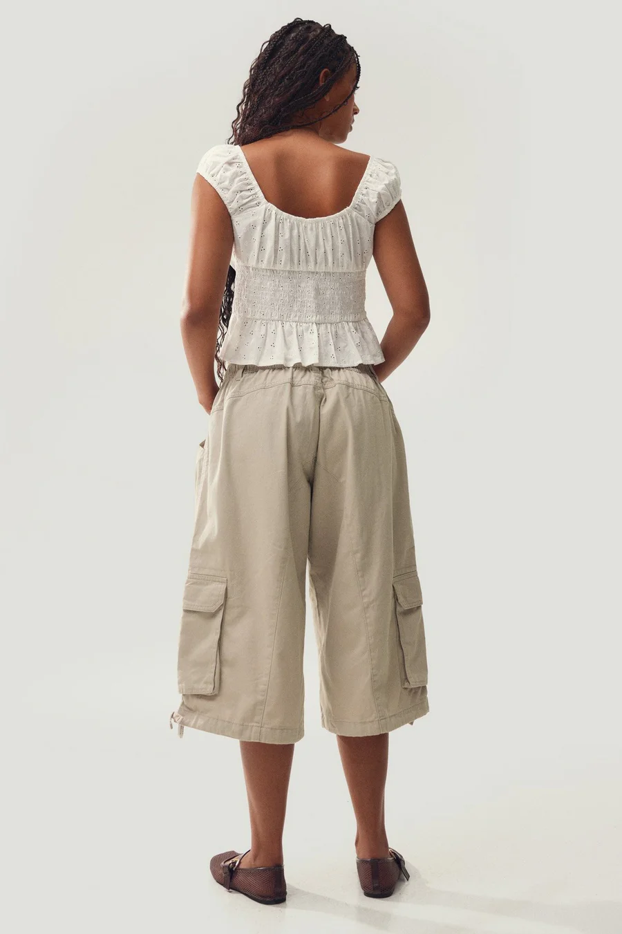 Calções de ganga Super Baggy em algodão · Senhora · Creme