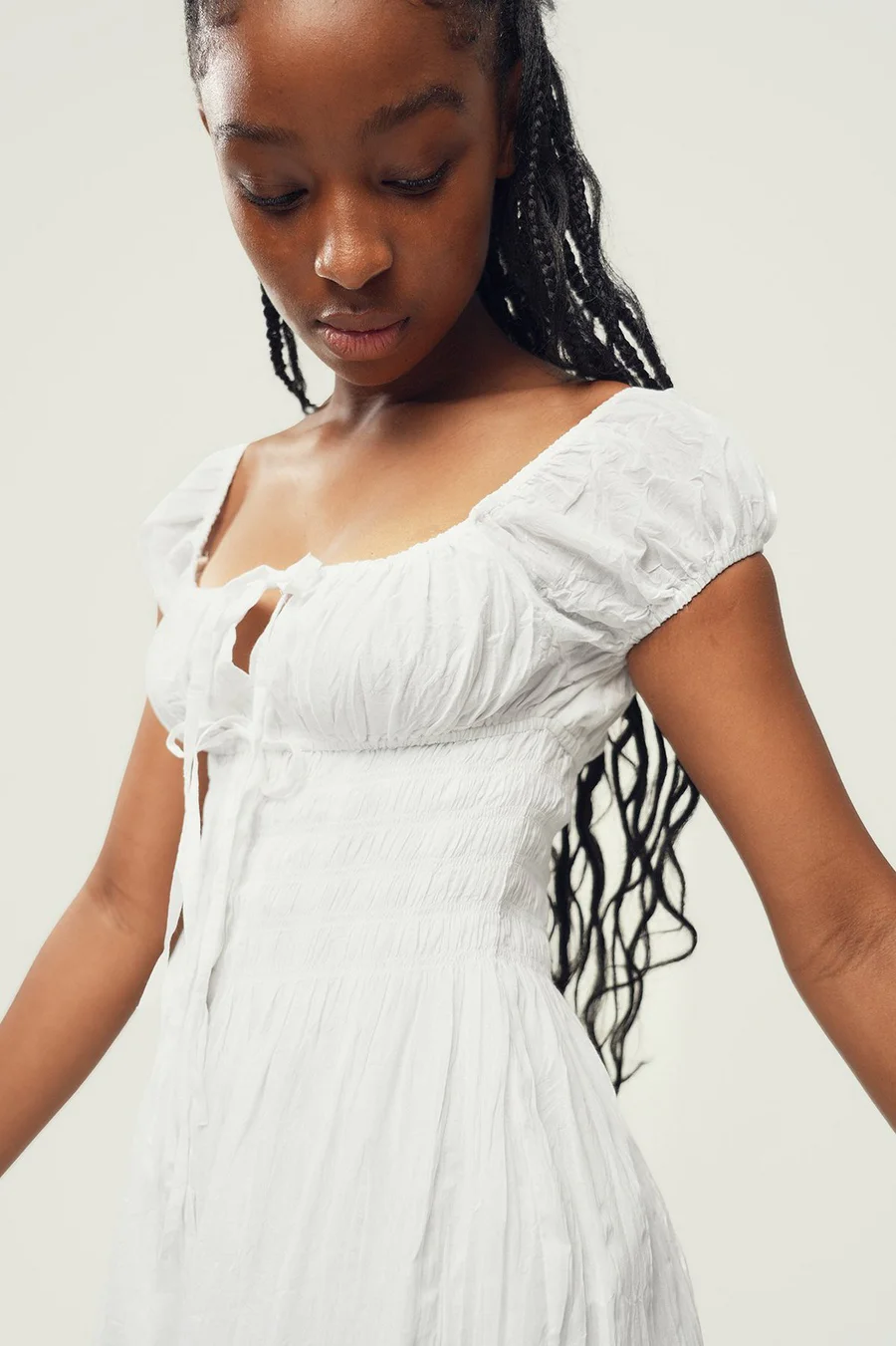 Vestido boca de sino Fit em algodão · Menina · Branco