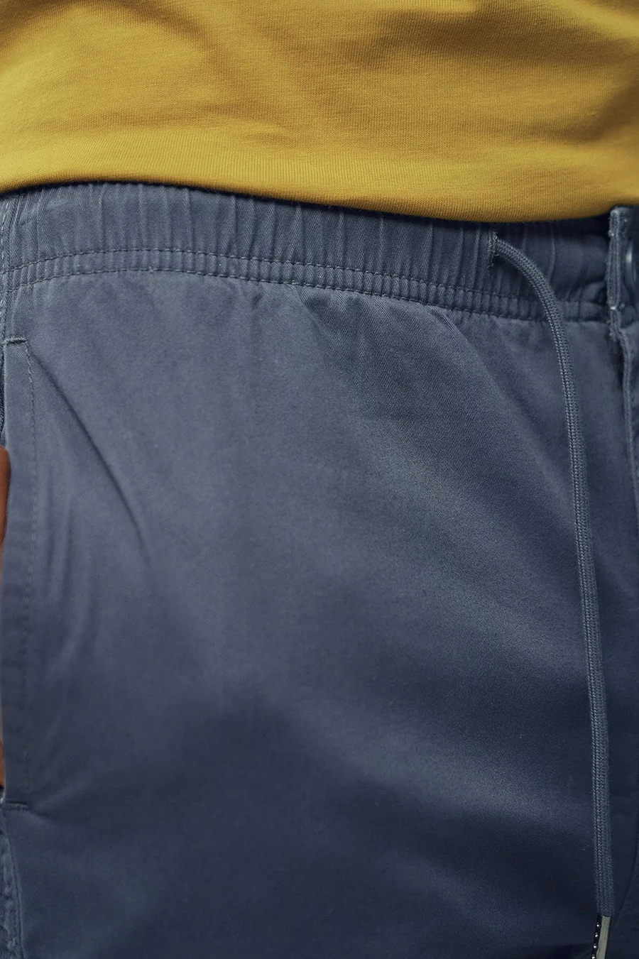 Calças Tapered em algodão · Homem · Azul