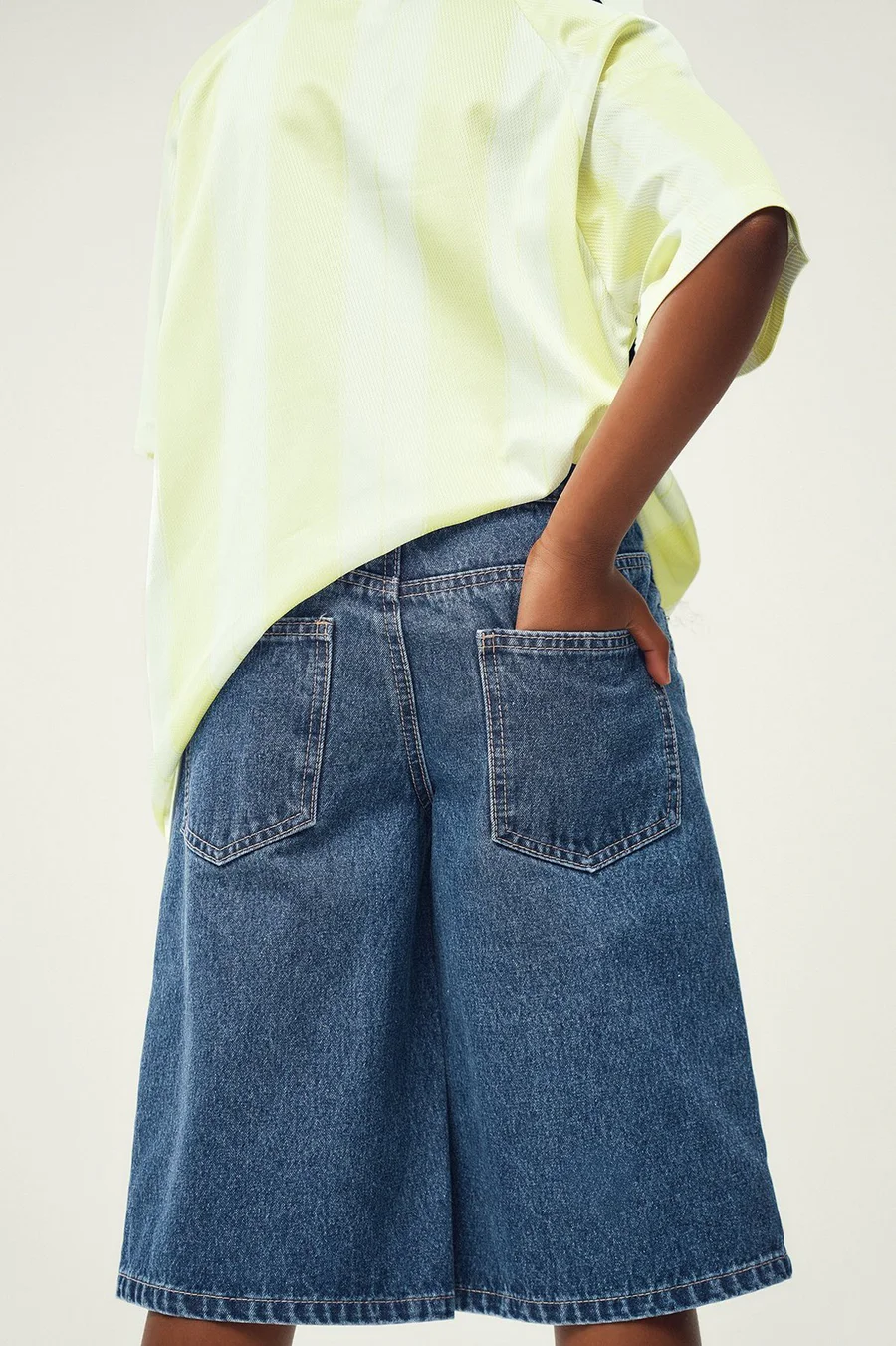 Calções de ganga Baggy · Menina