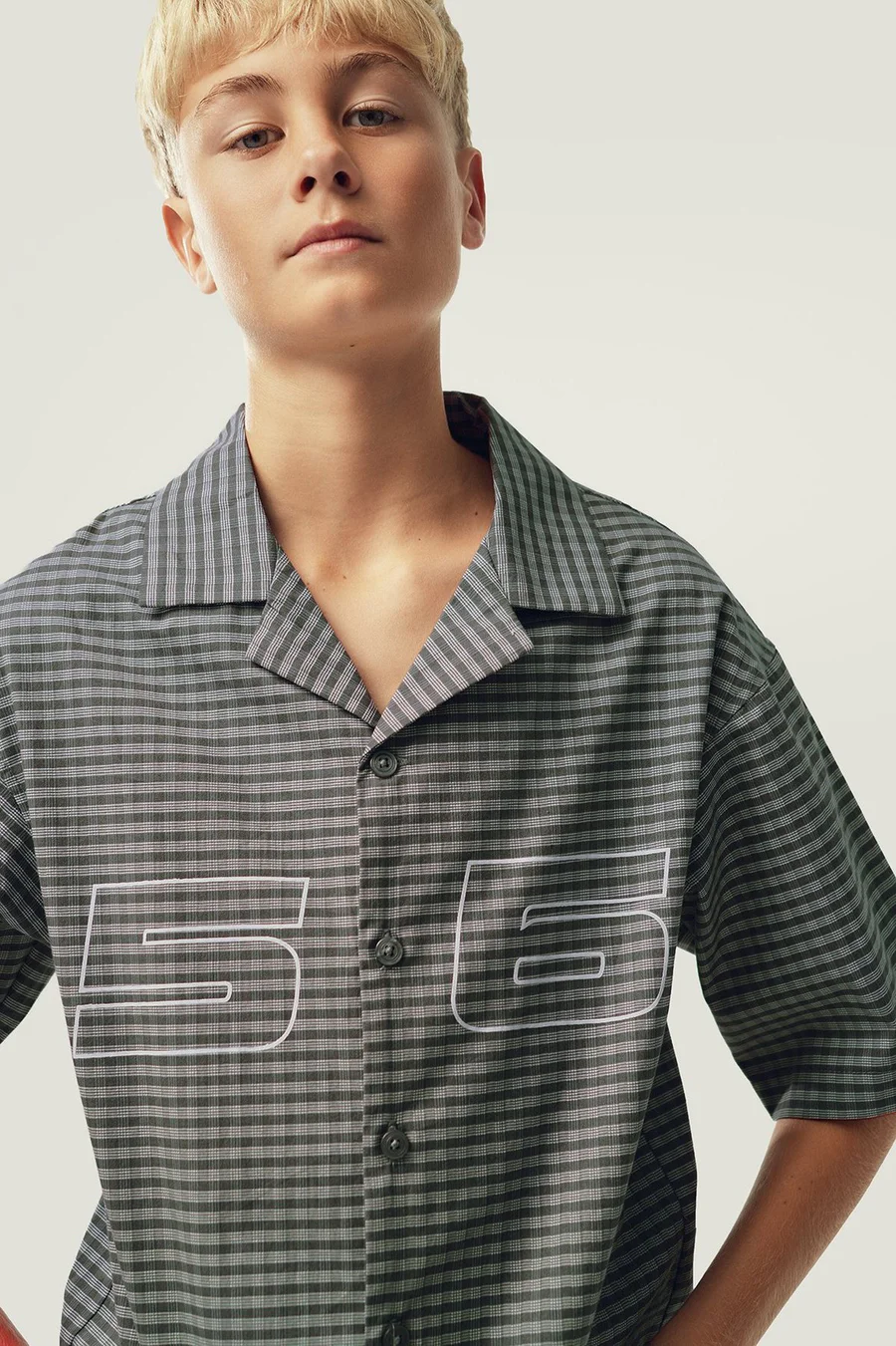 Camisa xadrez em algodão · Menino · Cinzento Escuro