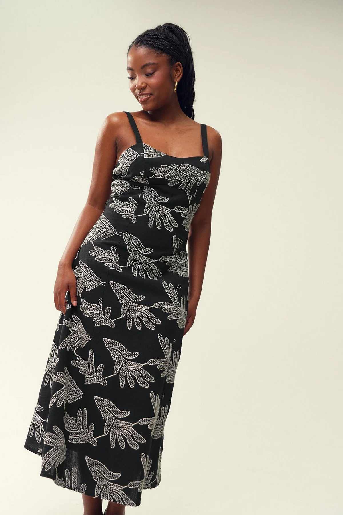Vestido evasê · Senhora