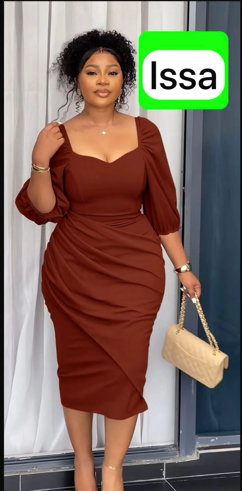 Vestido Elegante para Mulher Moderna e Conservada