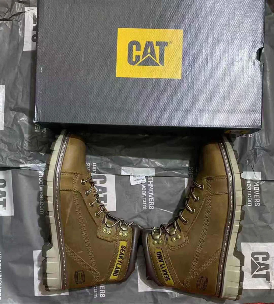Bota CAT Seakyland Explorer Creme Masculina