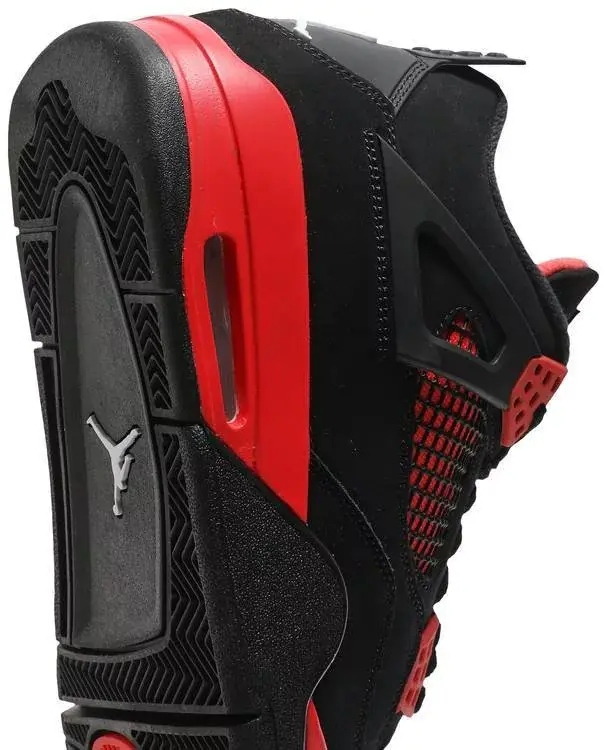 Tênis Air Jordan 4 Retro