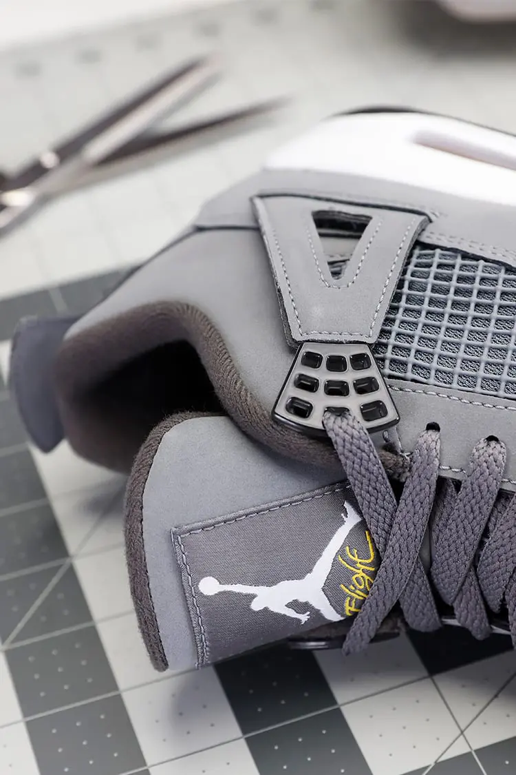 Tênis Air Jordan 4 Retro