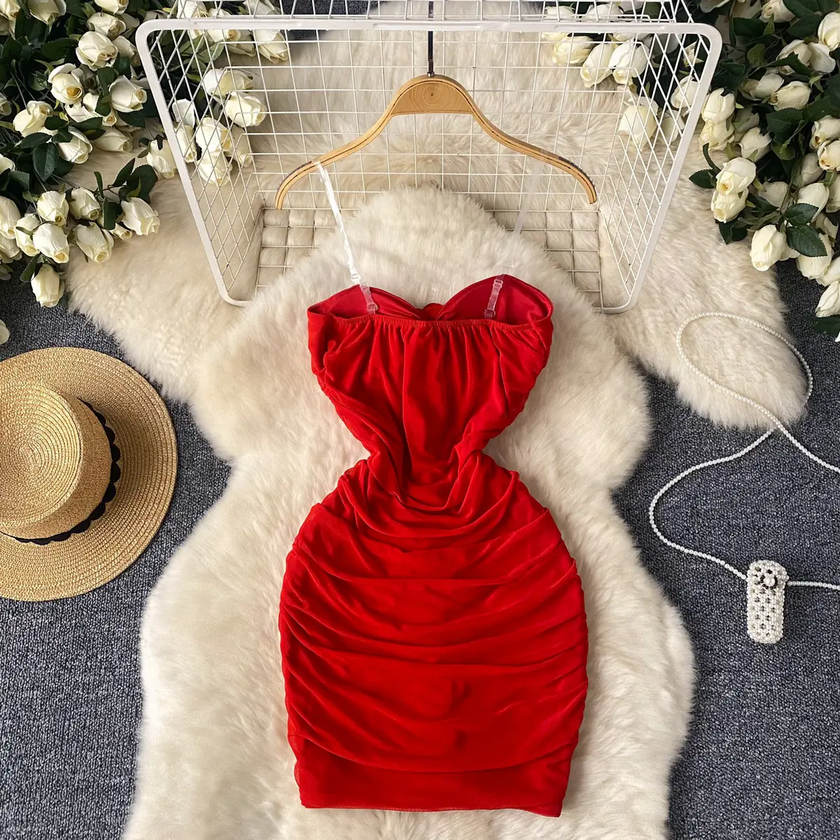 Vestido Sexy Feminino com Alças Transparentes e Flores Tridimensionais