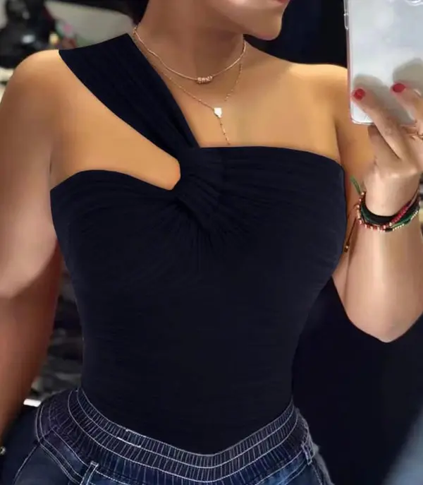 Top Assimétrico Elegance