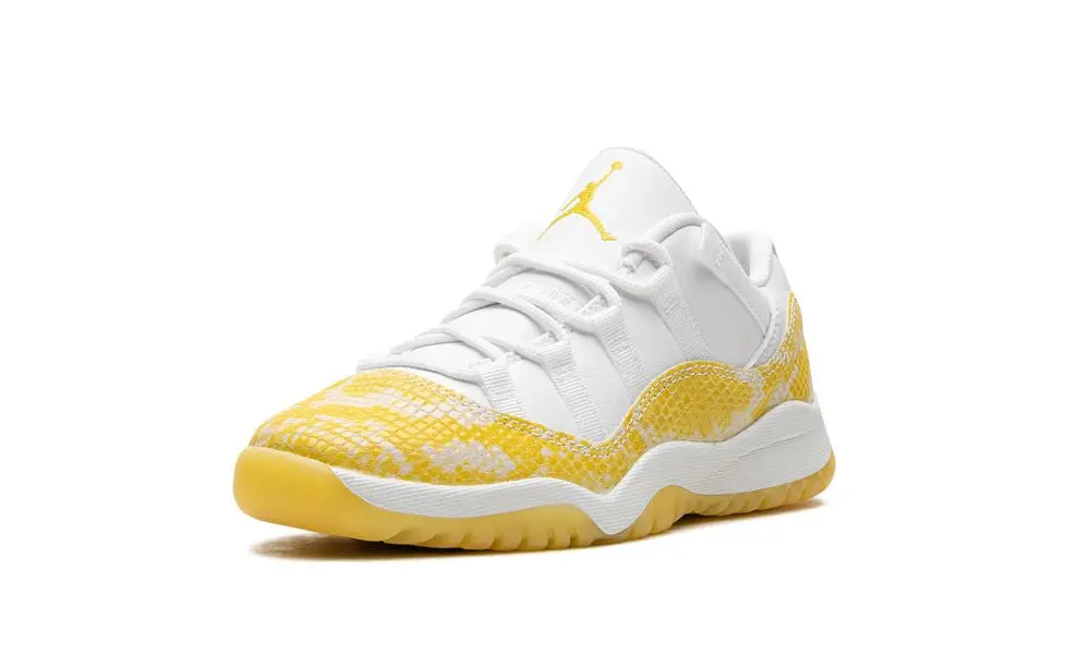 Tênis Air Jordan 11 Retro Low Amarelo Branco Infantil