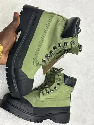 Bota Timberland® Bee Line Cano 6 Polegadas com Biqueira de Borracha