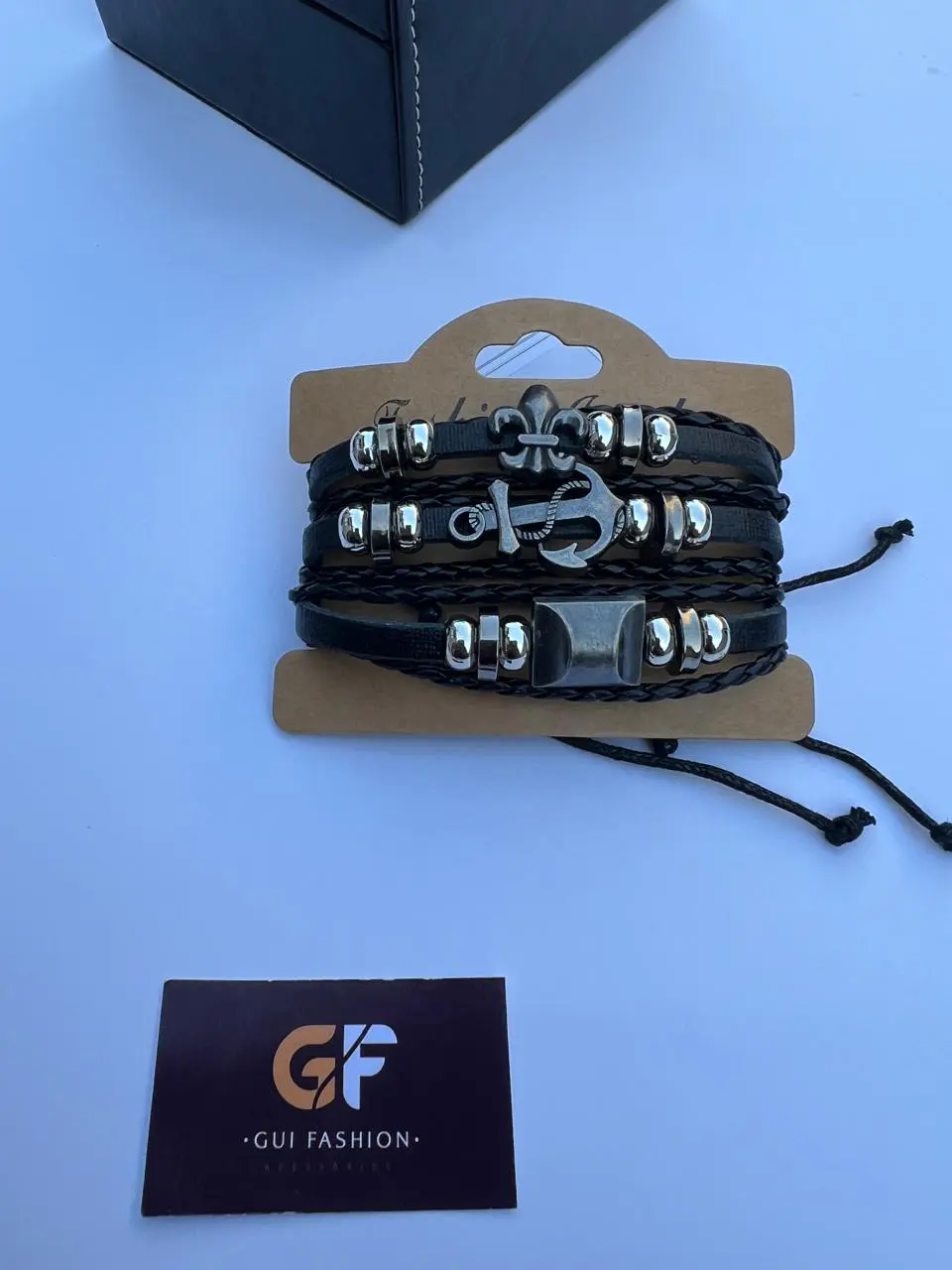 Pulseiras Metálicas Pretas