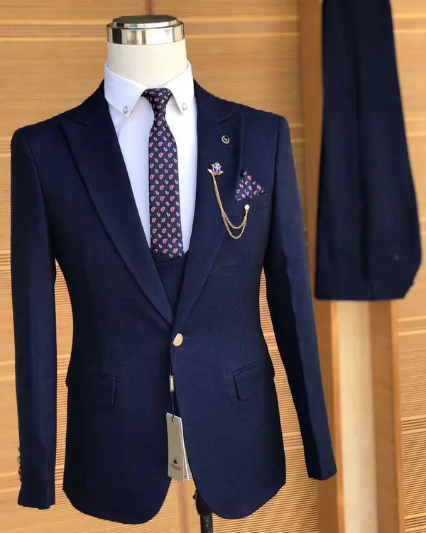Terno Completo Azul Marinho Premium (Casaco, Calças e Colete)