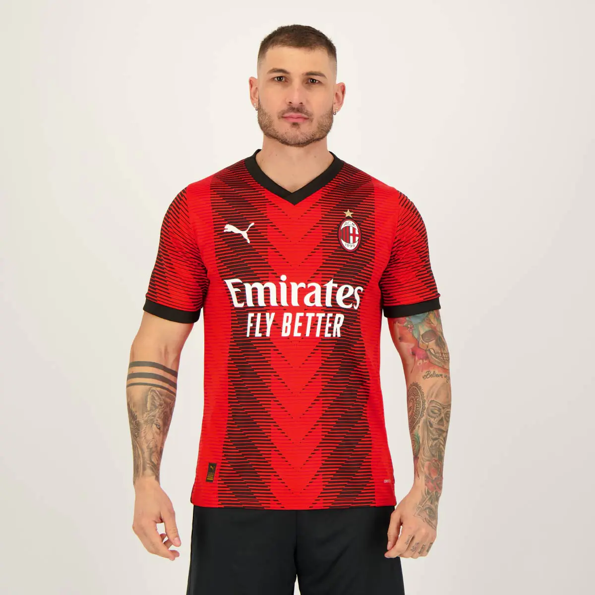 Camisa Esportiva Clássica de AC Milan Puma