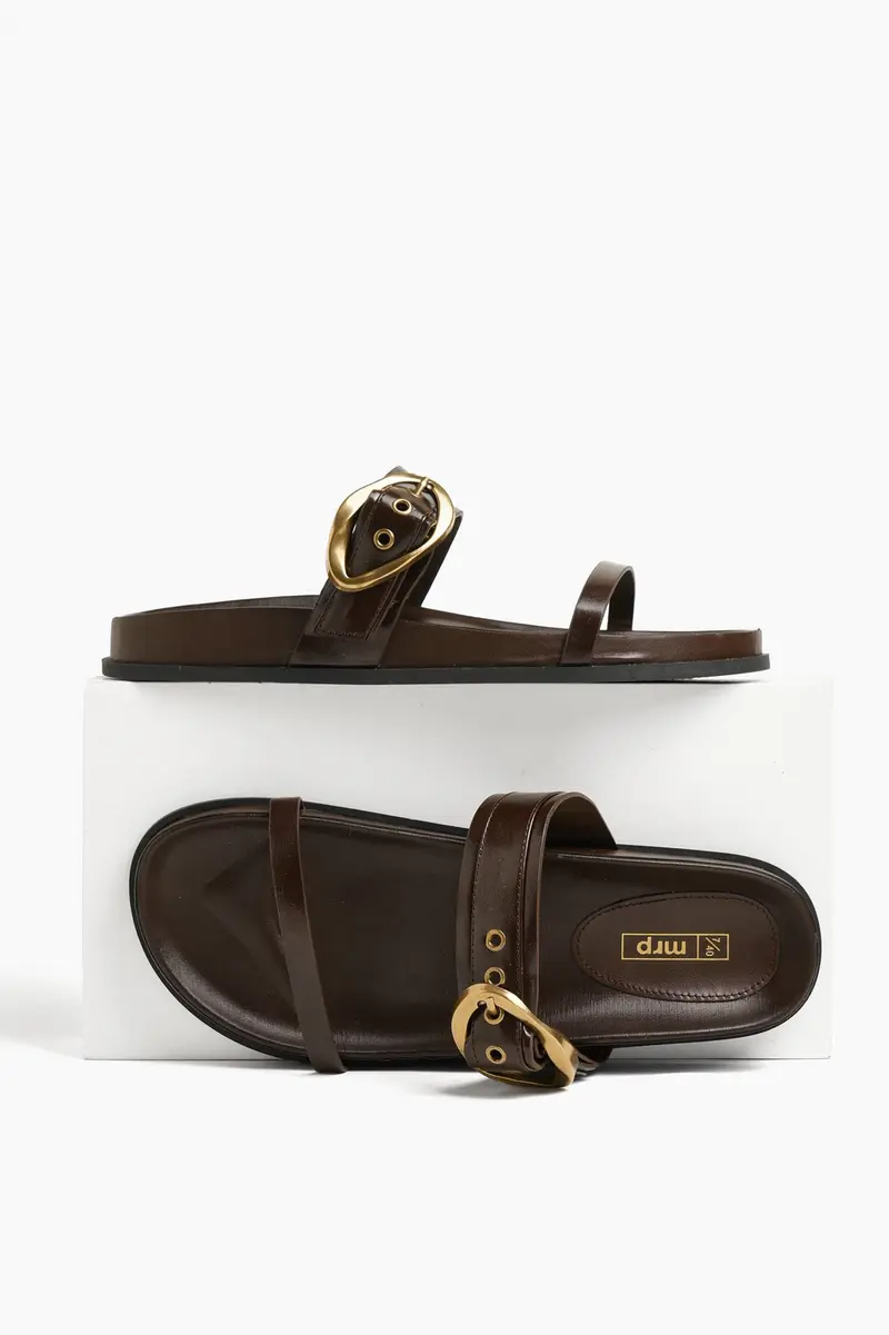 Sandálias com velcro Buckle em poliuretano · Senhora · Castanho