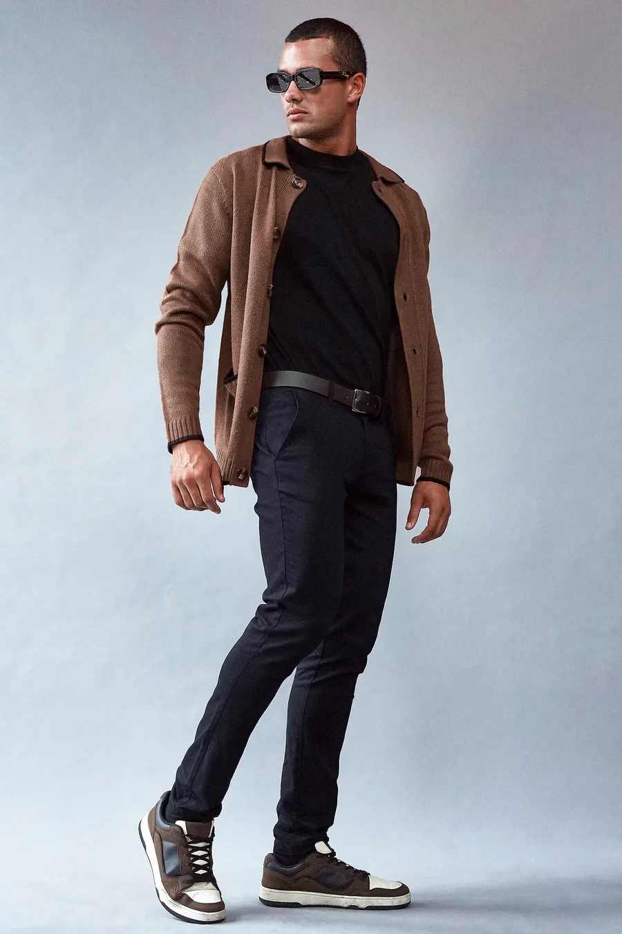 Calças skinny · Homem · Preto · Modelo 2