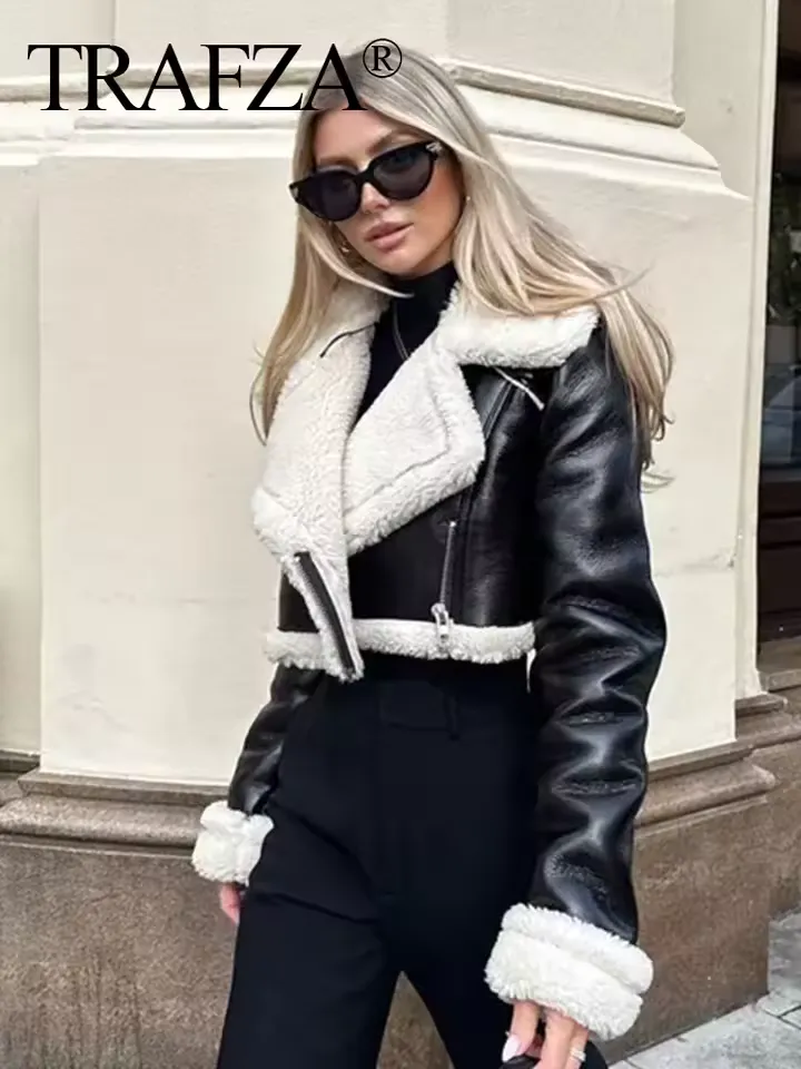 Casaco Feminino Forrado Vintage Lapela Clássica · Preto / Branco